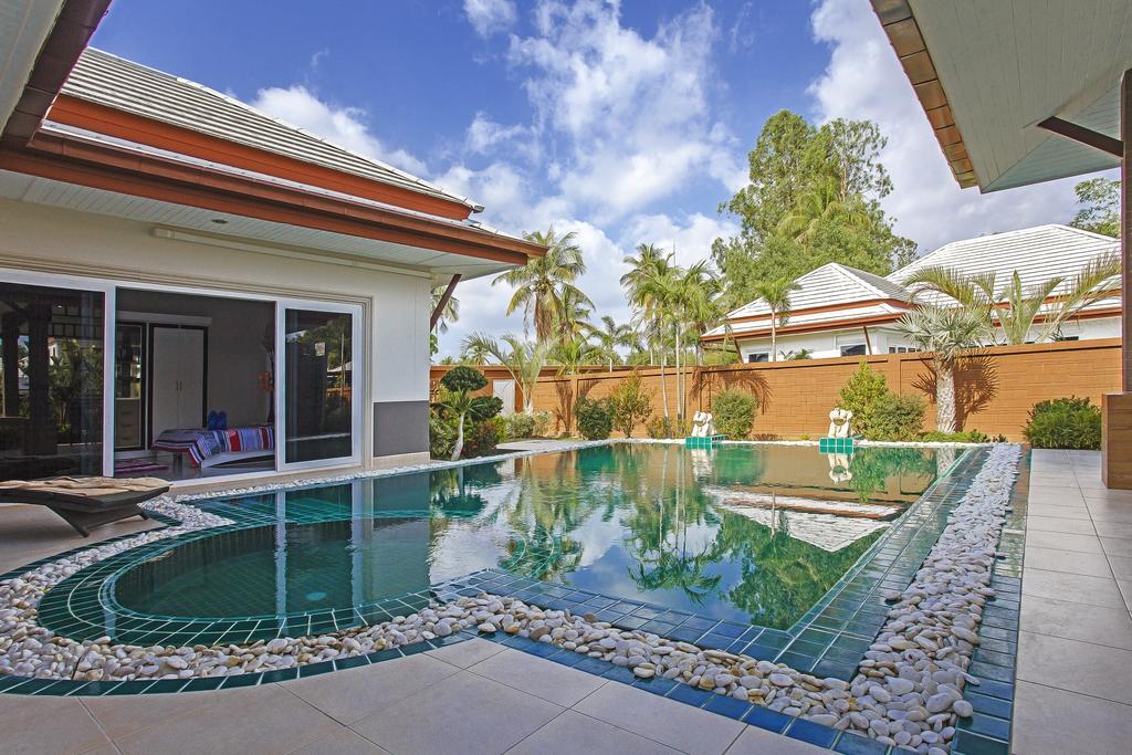 Victoria Villa Praia de Jomtien Exterior foto