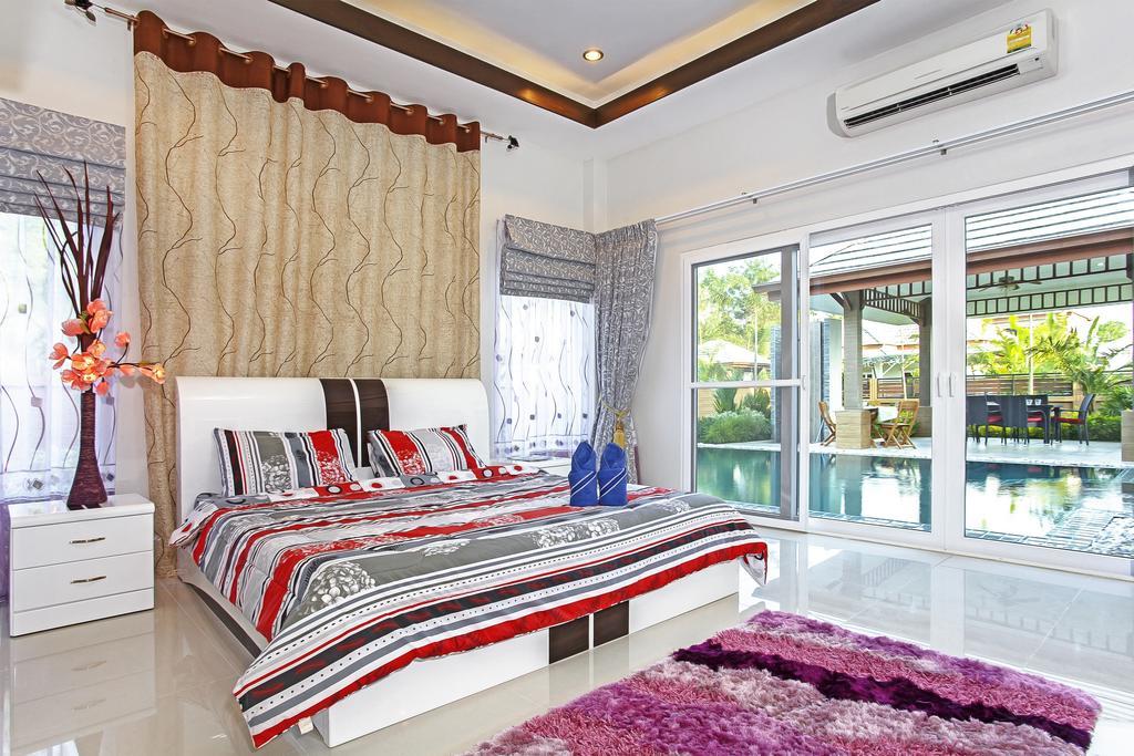 Victoria Villa Praia de Jomtien Exterior foto