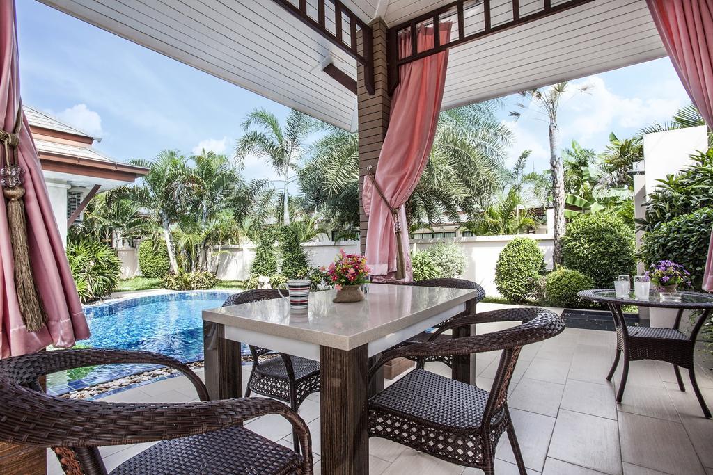 Victoria Villa Praia de Jomtien Exterior foto