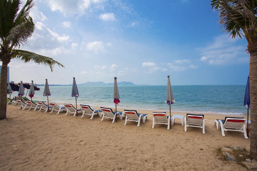 Victoria Villa Praia de Jomtien Exterior foto
